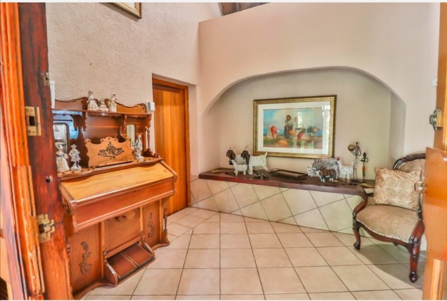 3 Bedroom Property for Sale in Flamwood North West